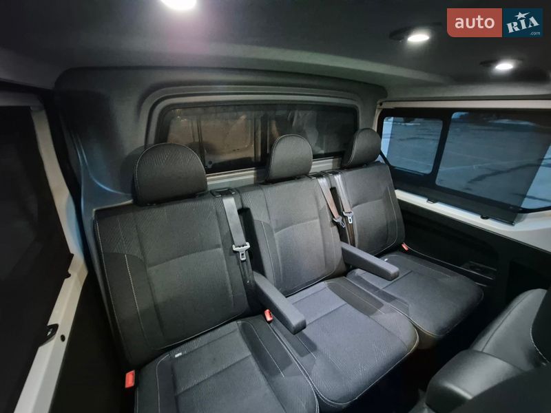 Грузопассажирский фургон Renault Trafic 2021 в Ровно