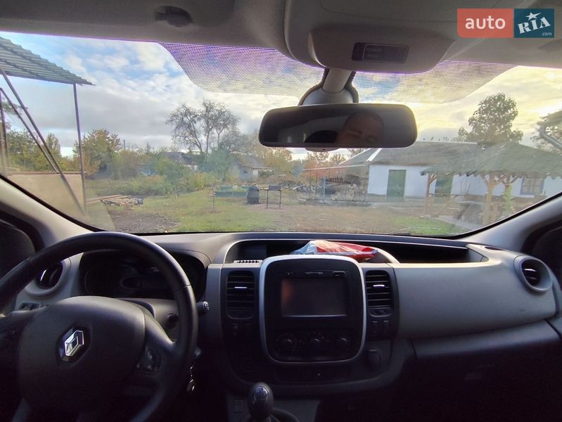 Вантажний фургон Renault Trafic 2016 в Кобеляках