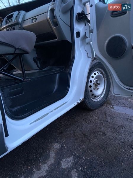 Мінівен Renault Trafic 2008 в Кропивницькому