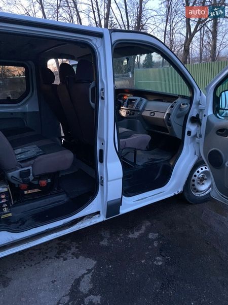 Мінівен Renault Trafic 2008 в Кропивницькому