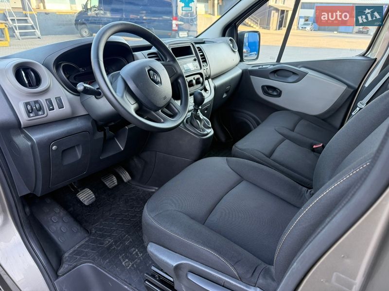 Мінівен Renault Trafic 2017 в Рівному