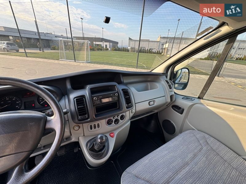 Грузовой фургон Renault Trafic 2013 в Мукачево