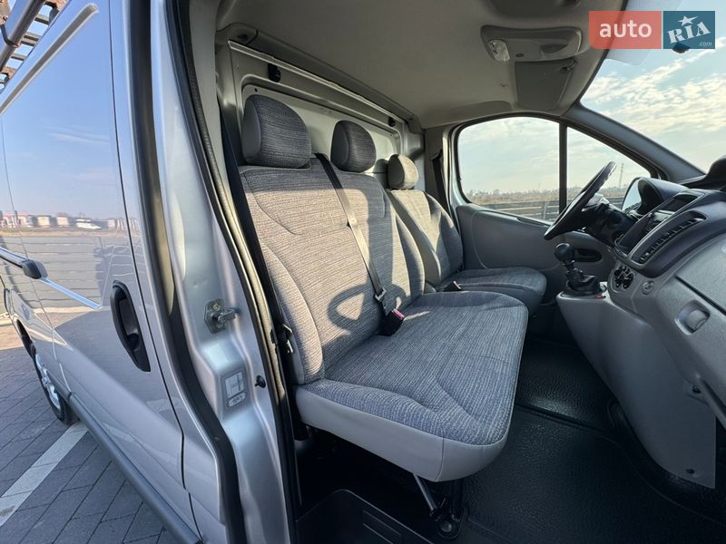 Грузовой фургон Renault Trafic 2013 в Мукачево