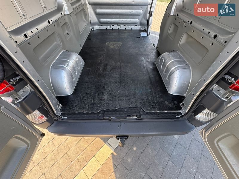 Грузовой фургон Renault Trafic 2013 в Мукачево