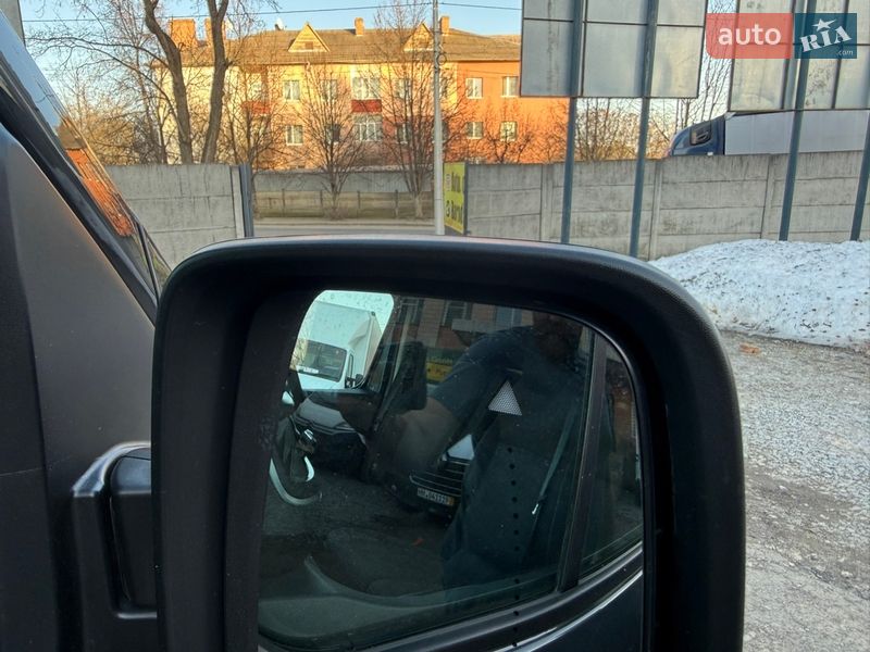 Вантажний фургон Renault Trafic 2022 в Рівному