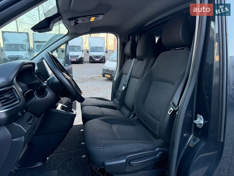 Вантажний фургон Renault Trafic 2022 в Рівному