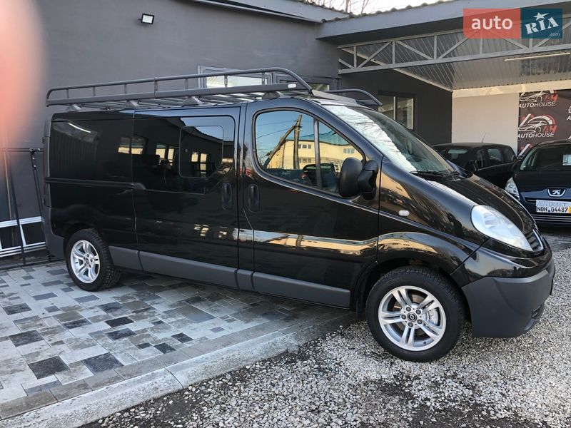 Мінівен Renault Trafic 2012 в Івано-Франківську фото Мінівен Renault Trafic 2012 в Івано-Франківську