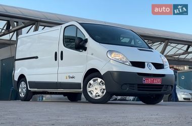 Грузовой фургон Renault Trafic 2013 в Ровно