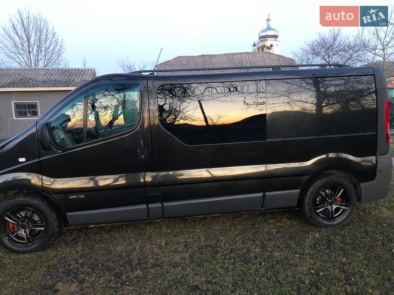 Грузопассажирский фургон Renault Trafic 2012 в Красилове