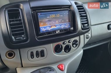Мінівен Renault Trafic 2004 в Хмельницькому