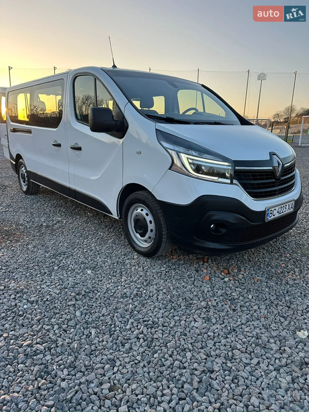 2021 Renault Trafic - мініатюра 8