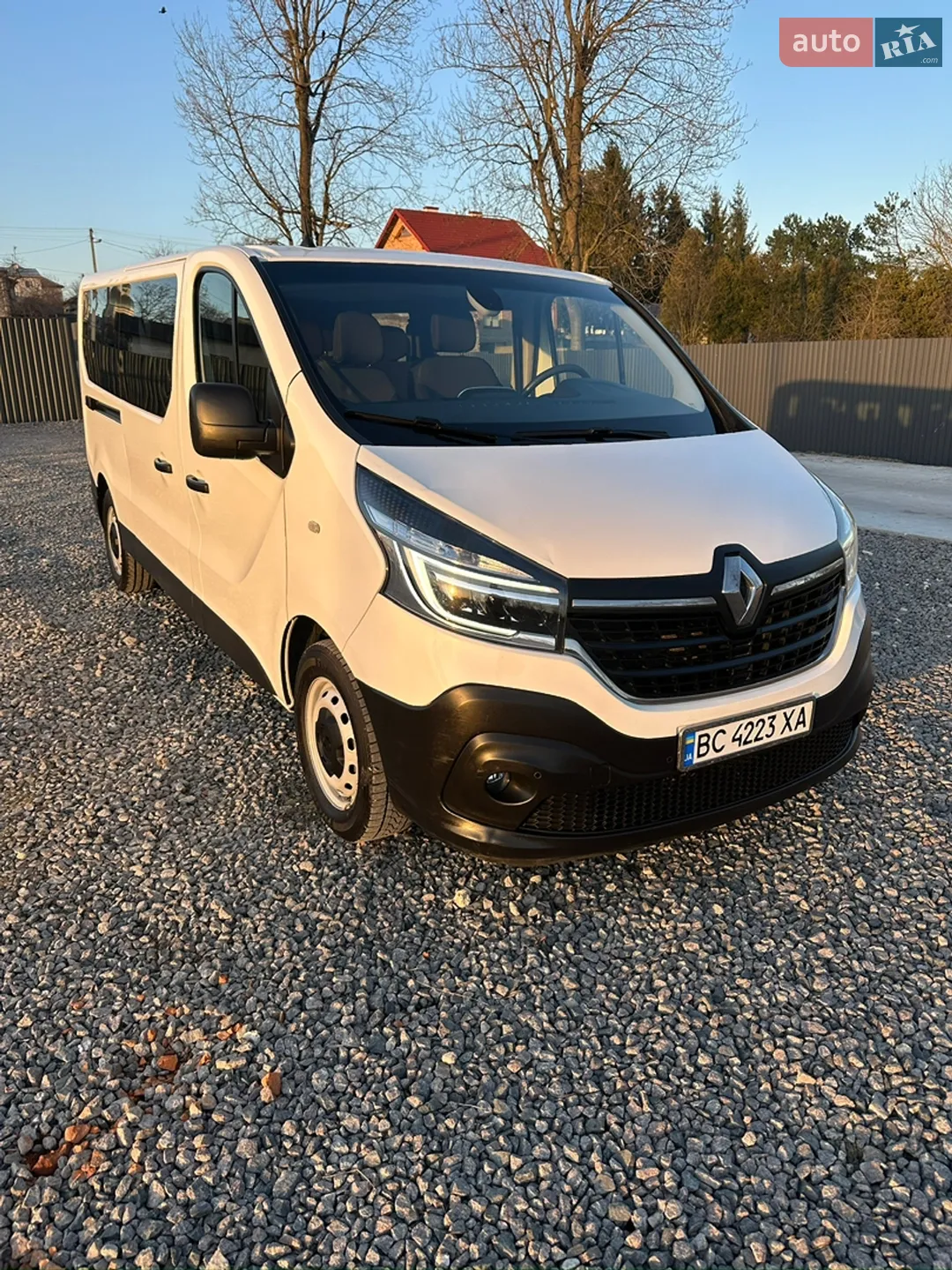 2021 Renault Trafic - мініатюра 2