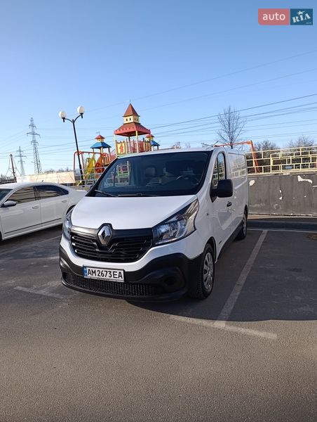 Renault Trafic 2015