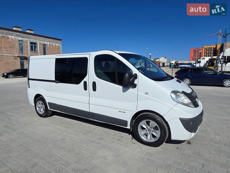 Минивэн Renault Trafic 2012 в Тернополе