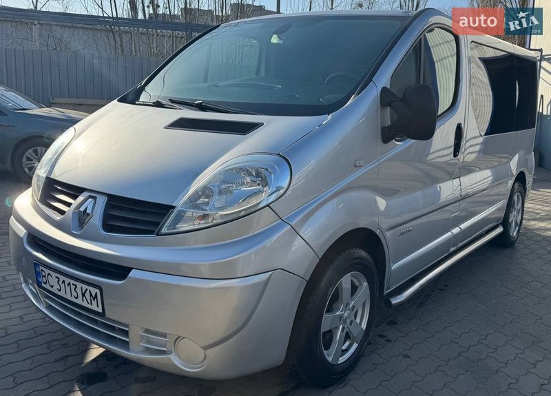 Минивэн Renault Trafic 2013 в Киеве