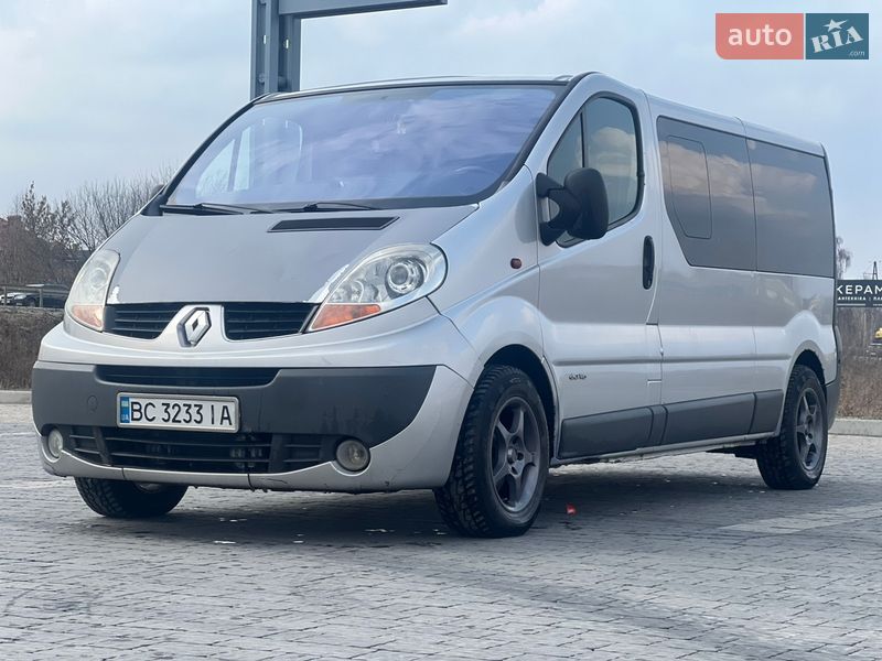 Минивэн Renault Trafic 2006 в Львове