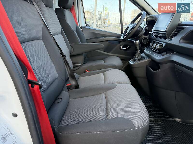 Грузовой фургон Renault Trafic 2022 в Одессе