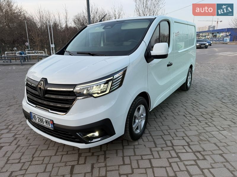 Renault Trafic 2025