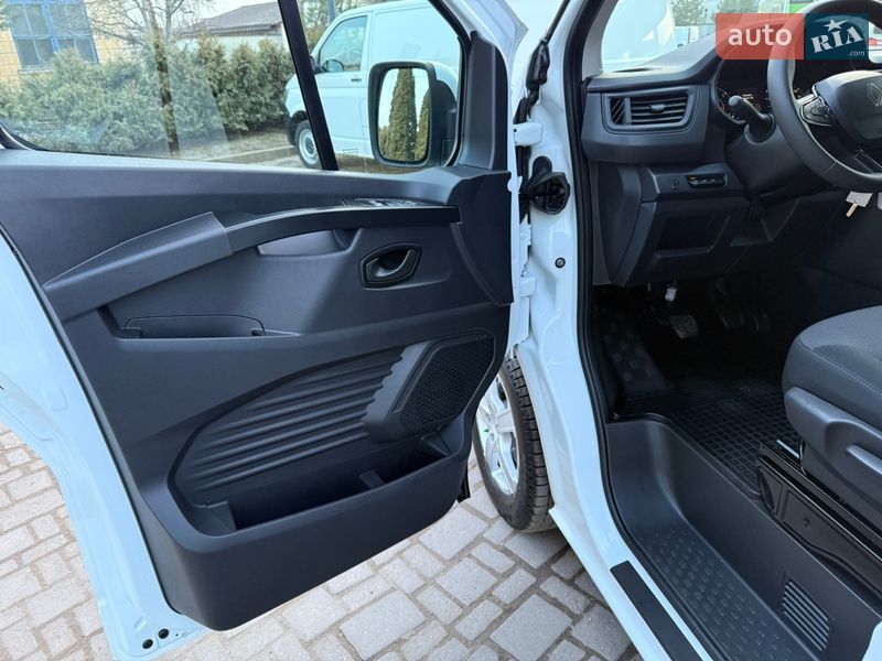 Грузовой фургон Renault Trafic 2025 в Дубно