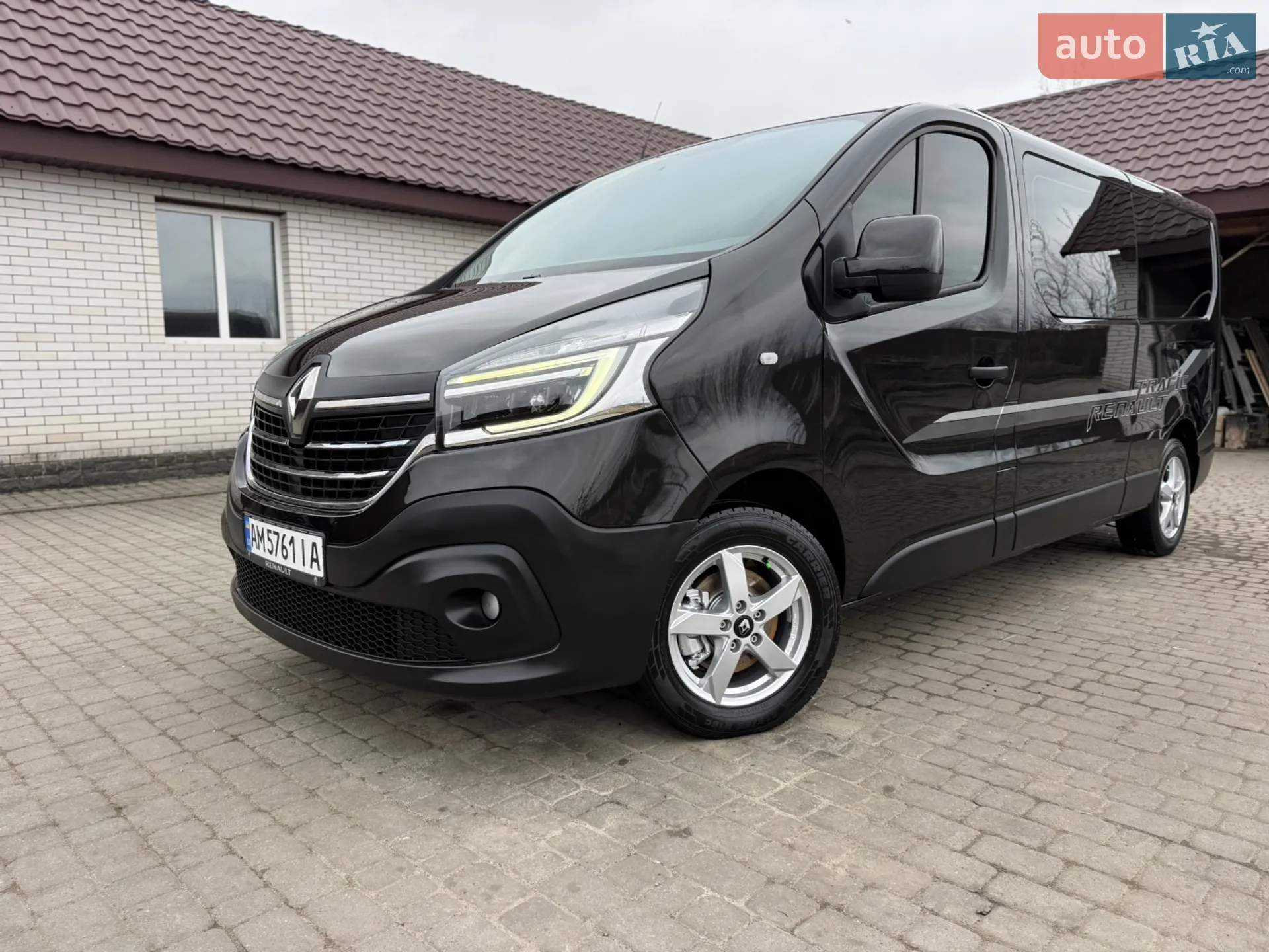 2021 Renault Trafic - мініатюра 3
