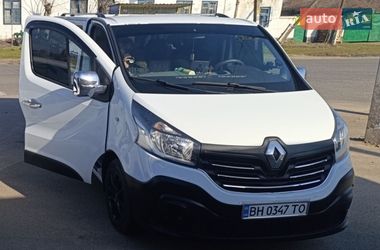 Мінівен Renault Trafic 2015 в Татарбунарах