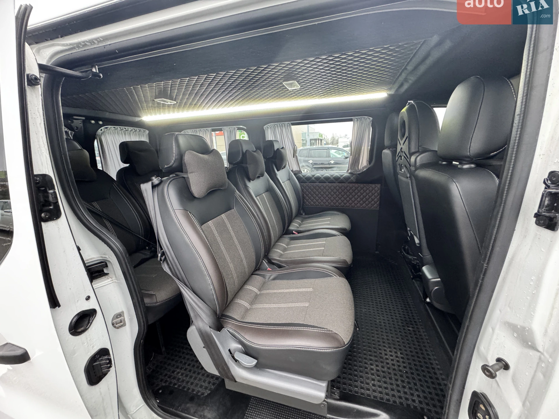 2018 Renault Trafic - мініатюра 11