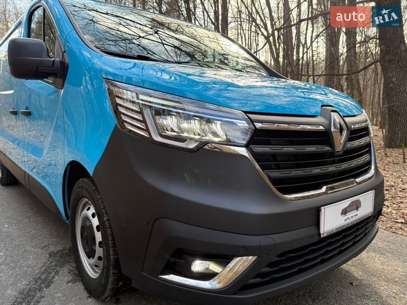 Грузовой фургон Renault Trafic 2022 в Киеве