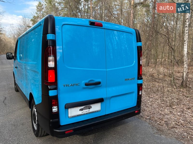 Грузовой фургон Renault Trafic 2022 в Киеве