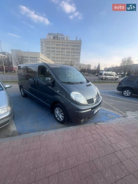 Минивэн Renault Trafic 2012 в Львове фото 15 Минивэн Renault Trafic 2012 в Львове