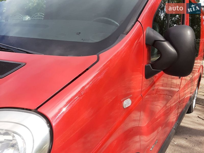 Грузопассажирский фургон Renault Trafic 2010 в Полтаве