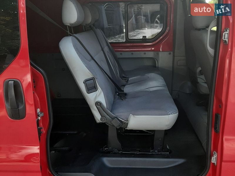 Грузопассажирский фургон Renault Trafic 2010 в Полтаве