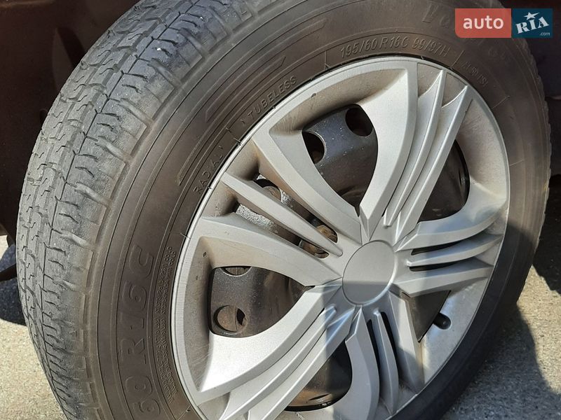 Грузопассажирский фургон Renault Trafic 2010 в Полтаве