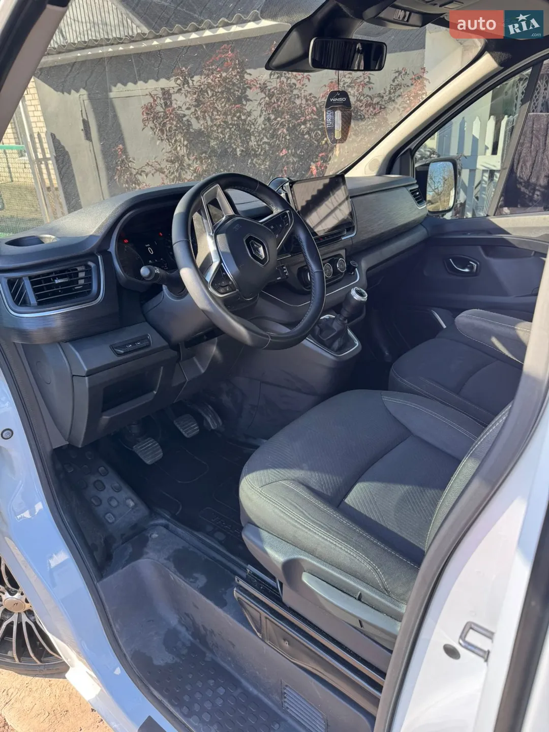 2022 Renault Trafic - мініатюра 4