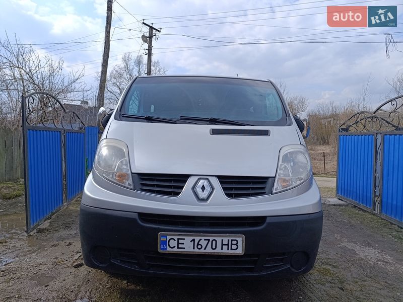 Минивэн Renault Trafic 2007 в Заставной