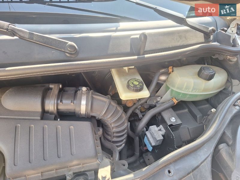 Минивэн Renault Trafic 2007 в Львове