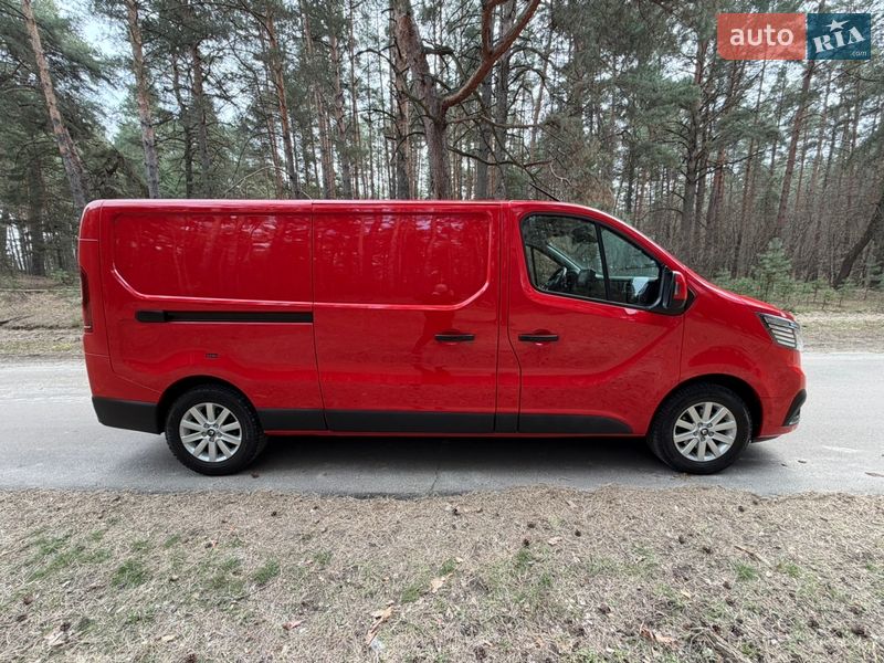 Другие грузовики Renault Trafic 2023 в Киеве