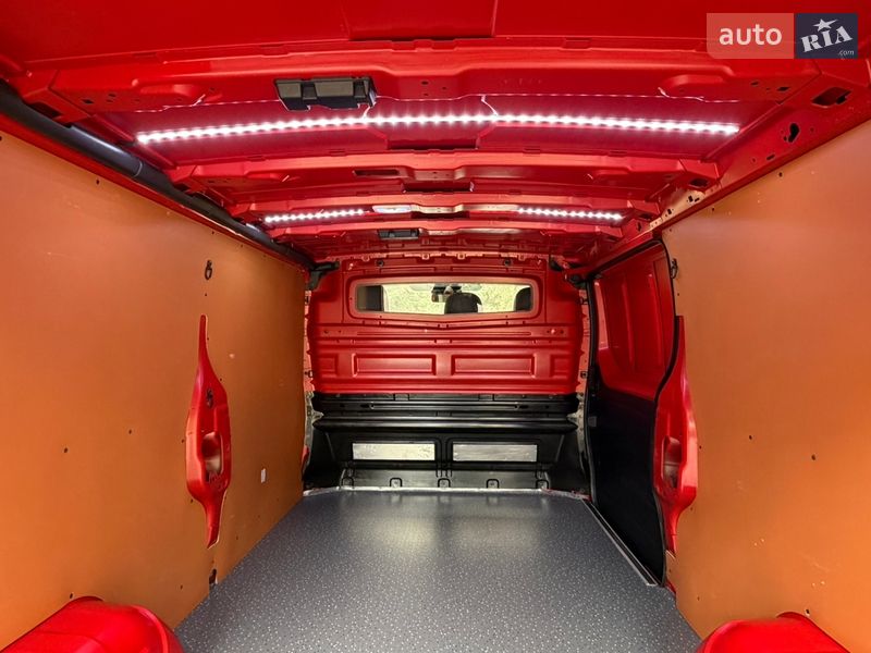 Другие грузовики Renault Trafic 2023 в Киеве