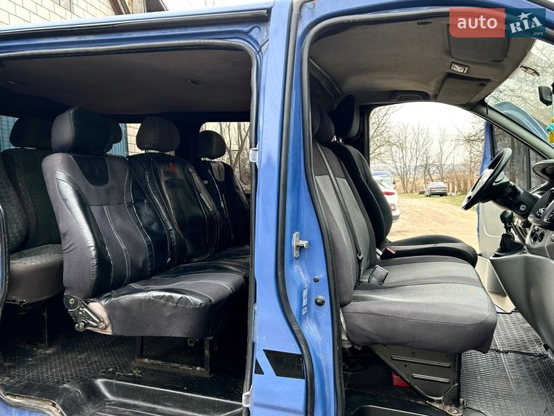 Минивэн Renault Trafic 2006 в Хмельнике фото 14 Минивэн Renault Trafic 2006 в Хмельнике