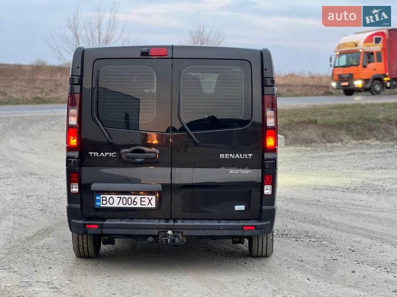 Грузопассажирский фургон Renault Trafic 2016 в Тернополе фото 8 Грузопассажирский фургон Renault Trafic 2016 в Тернополе