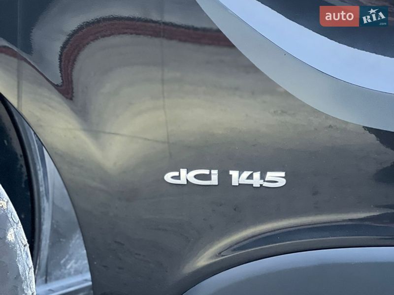 Грузопассажирский фургон Renault Trafic 2016 в Тернополе фото 16 Грузопассажирский фургон Renault Trafic 2016 в Тернополе