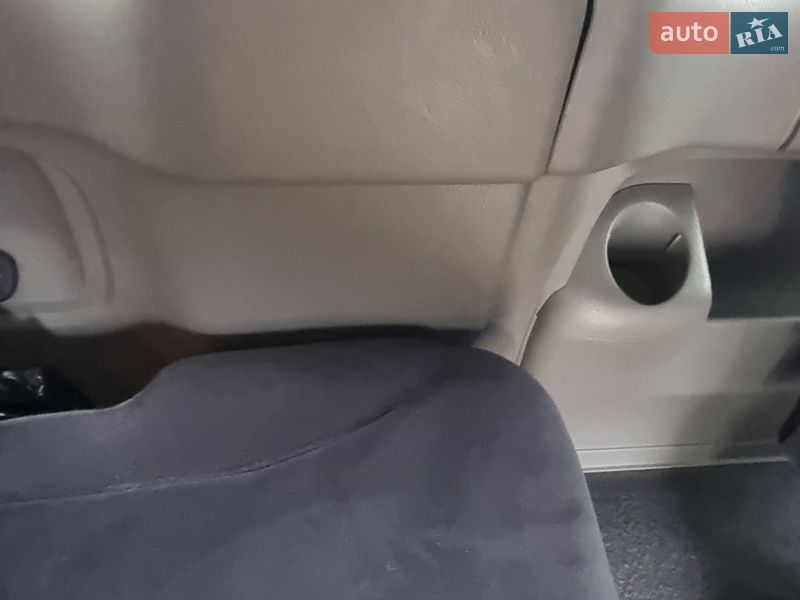 Минивэн Renault Trafic 2012 в Черновцах фото 38 Минивэн Renault Trafic 2012 в Черновцах