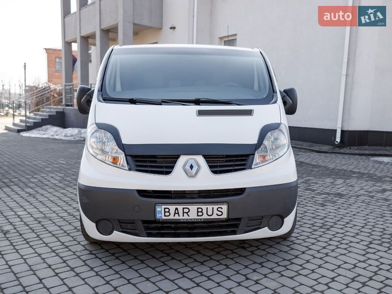 Минивэн Renault Trafic 2007 в Баре фото 3 Минивэн Renault Trafic 2007 в Баре