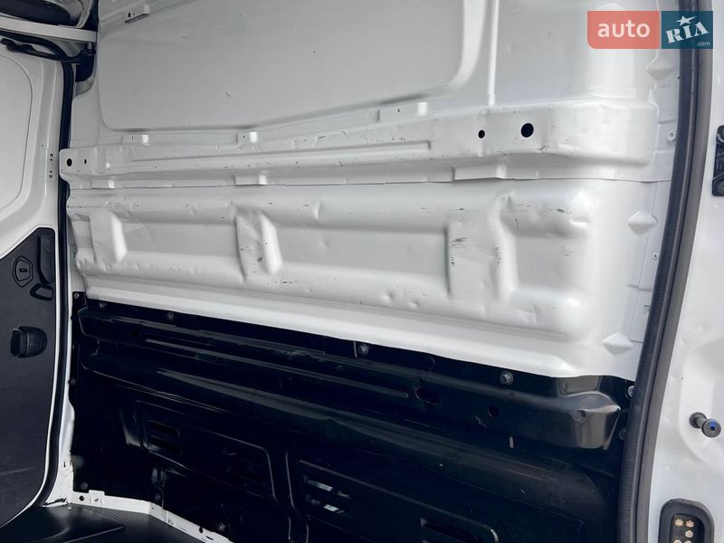 Грузовой фургон Renault Trafic 2021 в Киеве