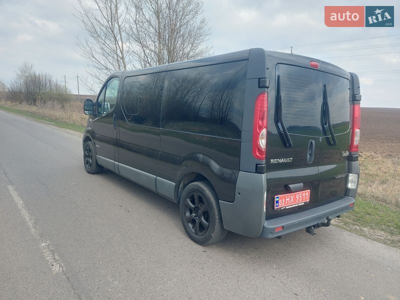 Грузопассажирский фургон Renault Trafic 2012 в Ровно фото 9 Грузопассажирский фургон Renault Trafic 2012 в Ровно