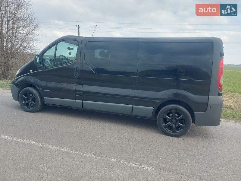 Грузопассажирский фургон Renault Trafic 2012 в Ровно фото 11 Грузопассажирский фургон Renault Trafic 2012 в Ровно