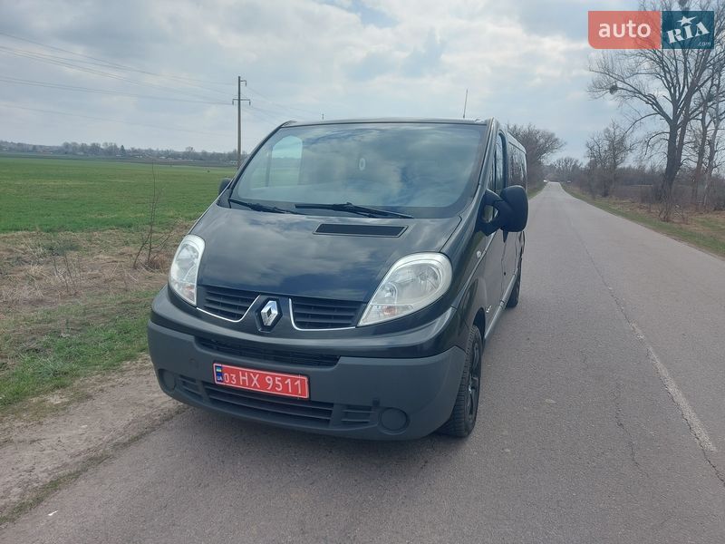 Грузопассажирский фургон Renault Trafic 2012 в Ровно фото 14 Грузопассажирский фургон Renault Trafic 2012 в Ровно