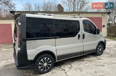 Минивэн Renault Trafic 2002 в Каменец-Подольском