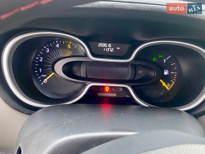 Мікроавтобус вантажний (до 3,5т) Renault Trafic 2015 в Білгороді-Дністровському