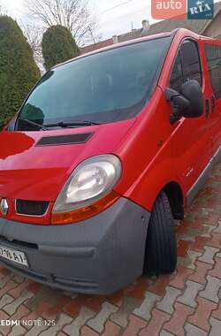 Минивэн Renault Trafic 2002 в Черновцах
