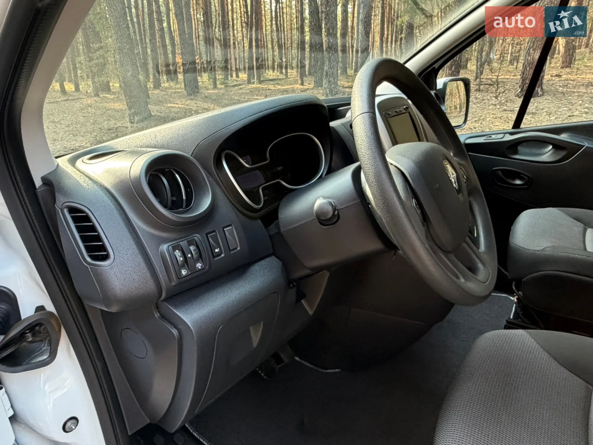 2021 Renault Trafic - мініатюра 38
